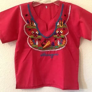 Top kids Sz 4/5 (XS) traditional Embroidery Nicaragua top handmade